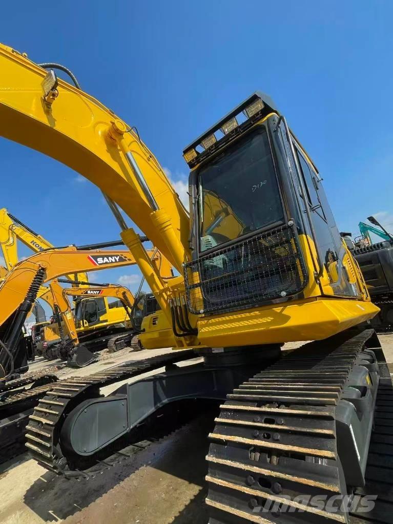 Komatsu PC 130 Roomikekskavaatorid