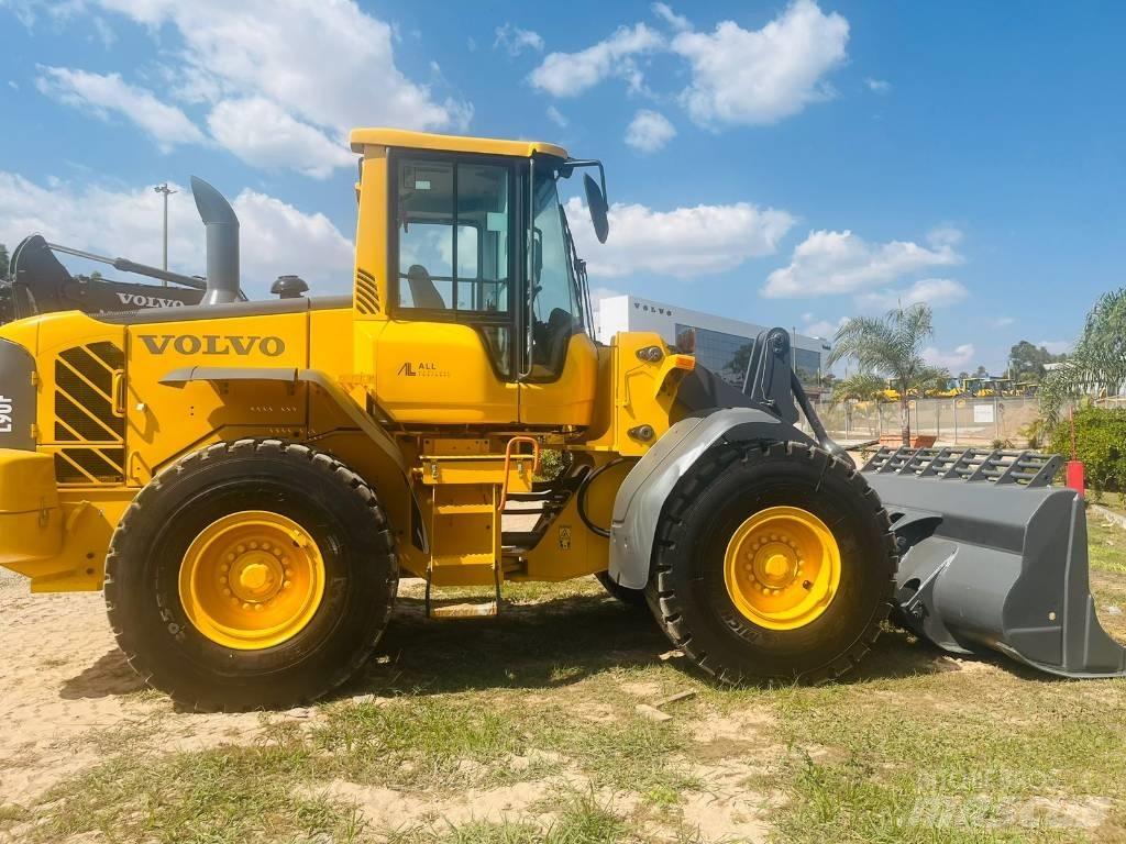 Volvo L 90 F Rataslaadurid