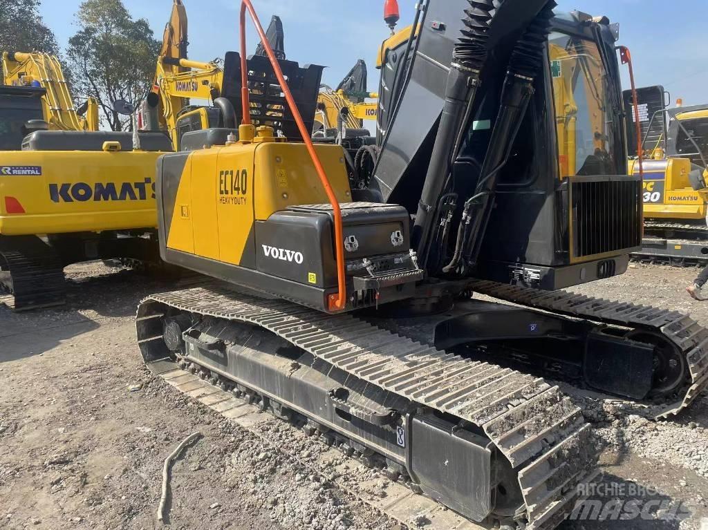 Volvo EC 140 Roomikekskavaatorid