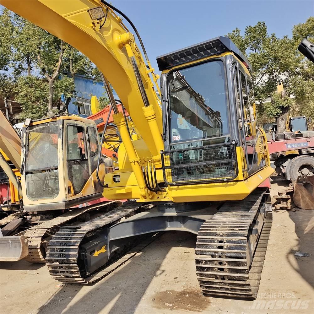 Komatsu PC 130 LC-7 Roomikekskavaatorid