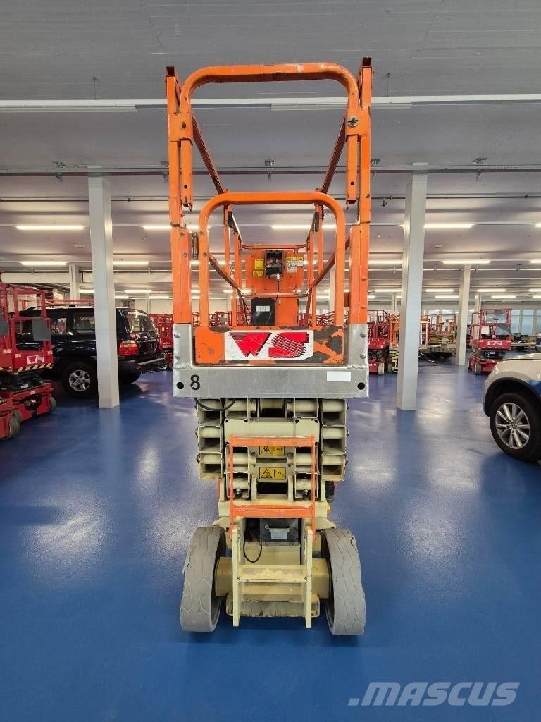 JLG 2630 ES Käärtõstukid