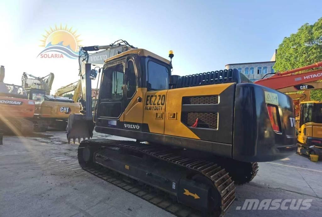 Volvo EC 220 Roomikekskavaatorid