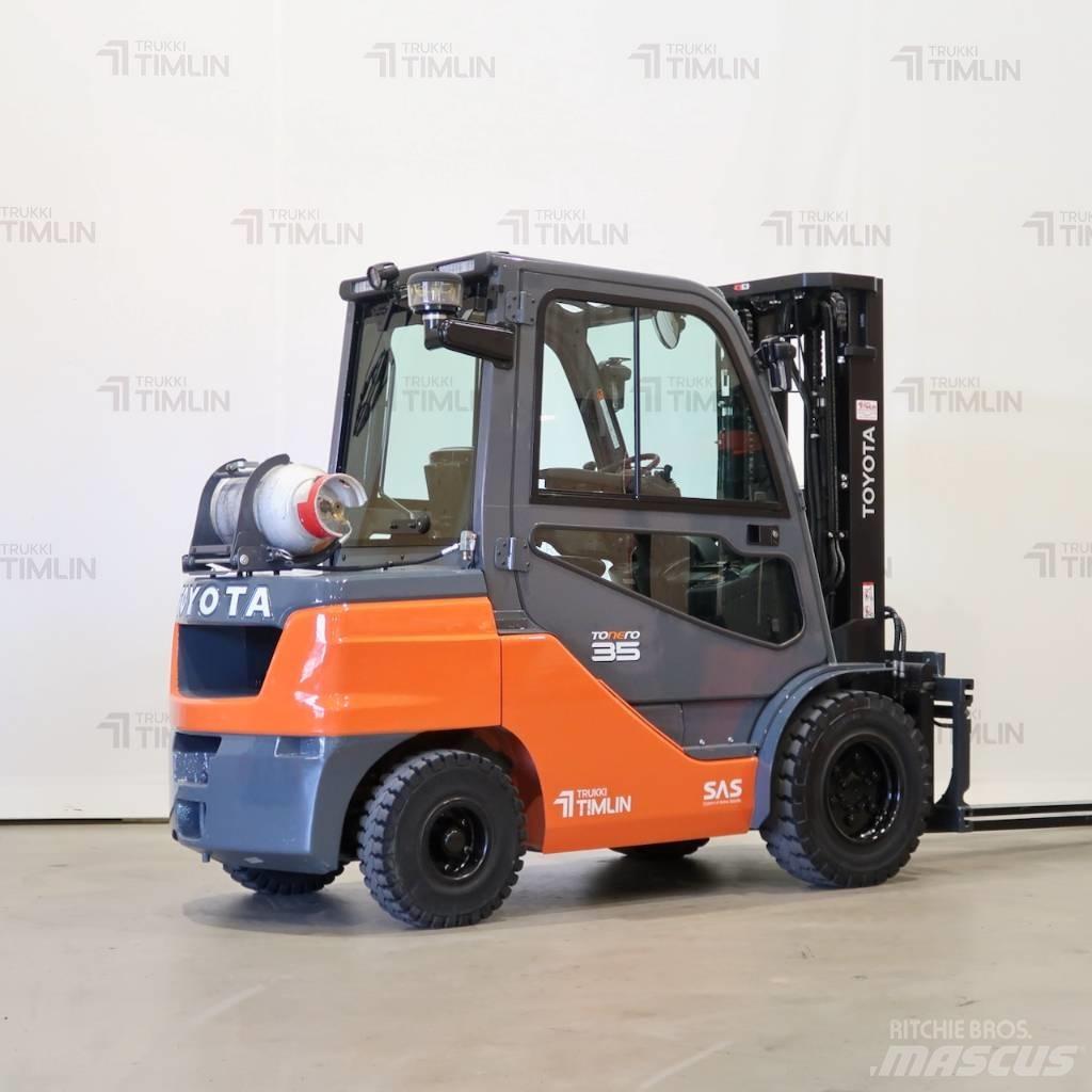 Toyota 02-8FGJF35 Gaasitõstukid