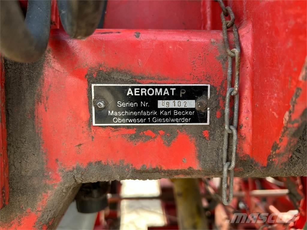 Becker Aeromat 6 Täppiskülvikud