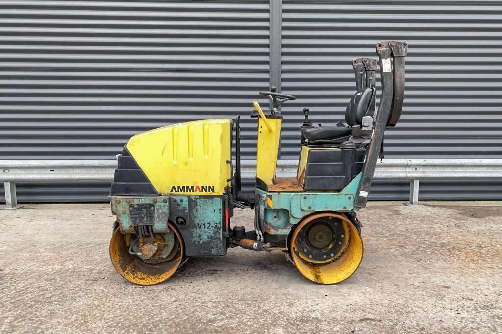Ammann AV 12-2 Tandemrullid