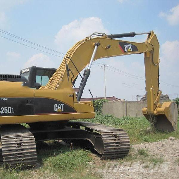 CAT 325DL Roomikekskavaatorid