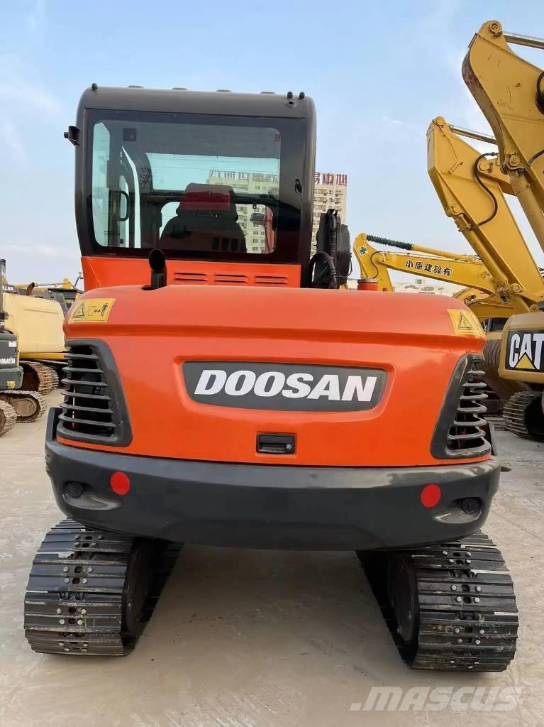 Doosan DX60-9C Miniekskavaatorid < 7 t