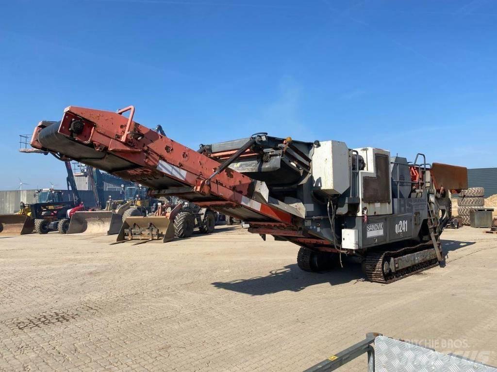 Sandvik QJ 241 Iseliikuvad purustid