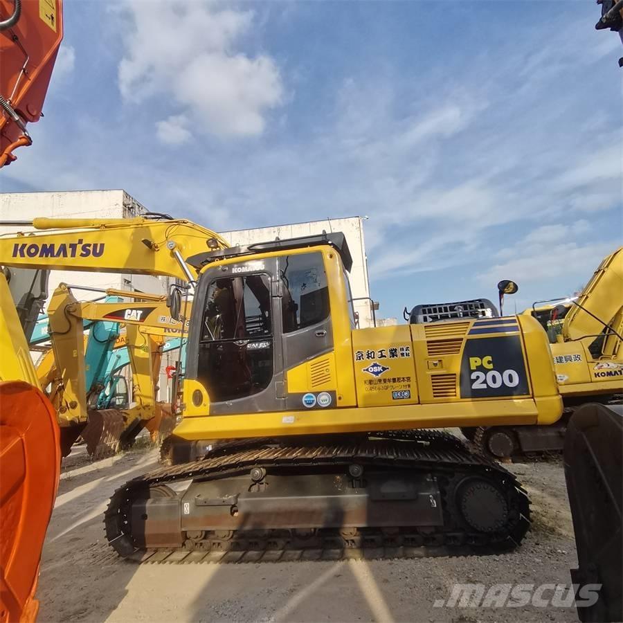 Komatsu pc200-8 Roomikekskavaatorid