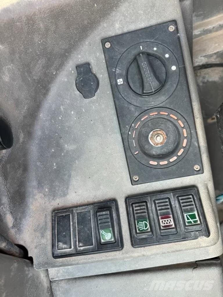 Atlas AR 65 Rataslaadurid