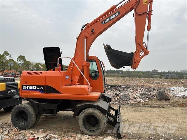 Doosan DH150W Ratasekskavaatorid