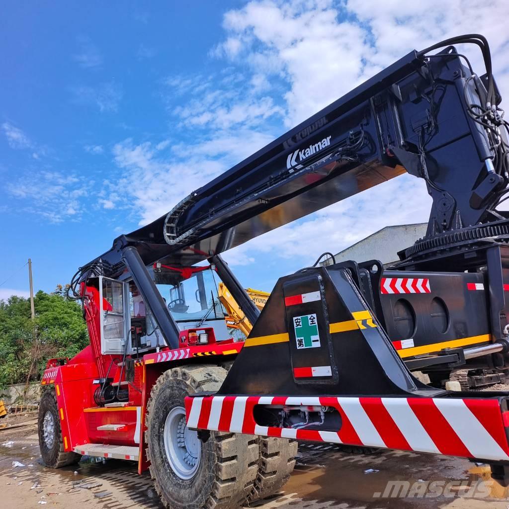 Kalmar DRF 450 Konteineritõstukid
