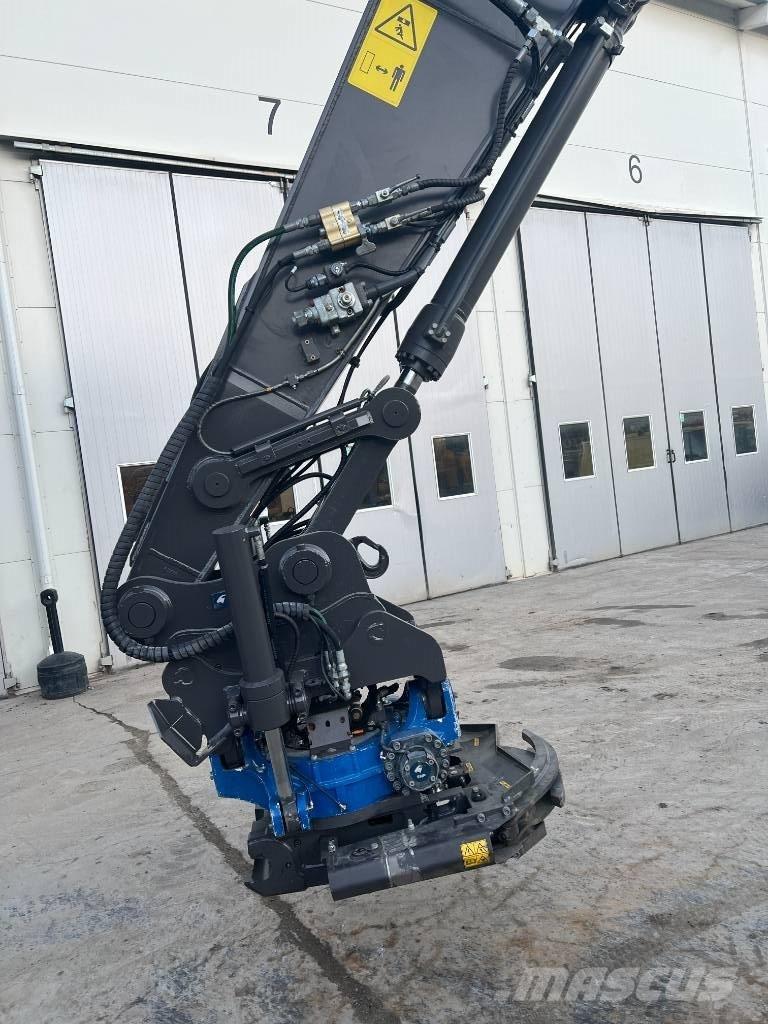 Volvo ECR 235 E Roomikekskavaatorid