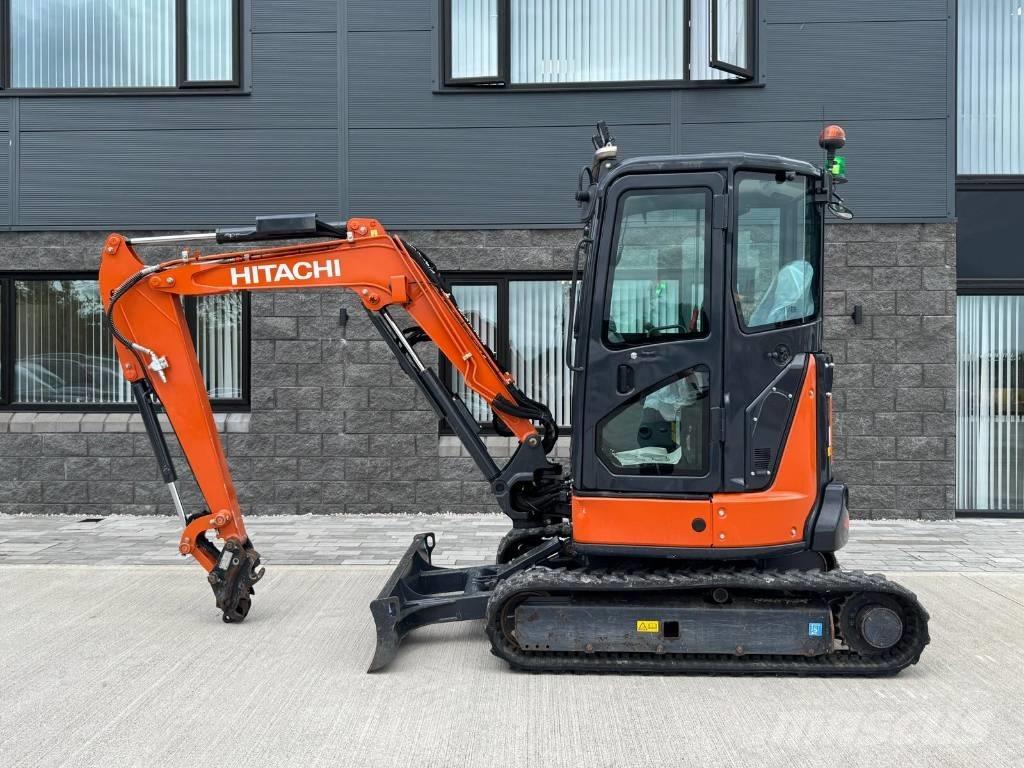 Hitachi ZX 33 U-6CLR Miniekskavaatorid < 7 t