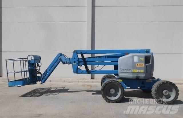 Genie Z45/25JRT Iseliikuvad poomtõstukid