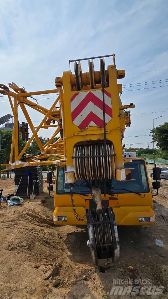 Liebherr LTM 1250 Maastikutõstukid