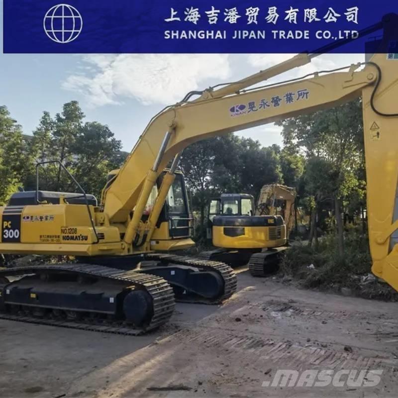Komatsu PC 300 Roomikekskavaatorid