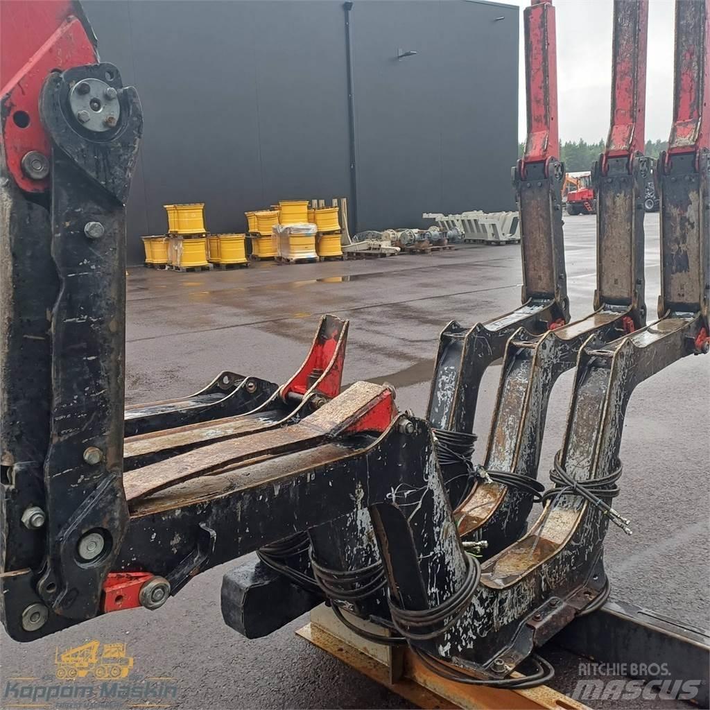 Komatsu 895 Muud osad