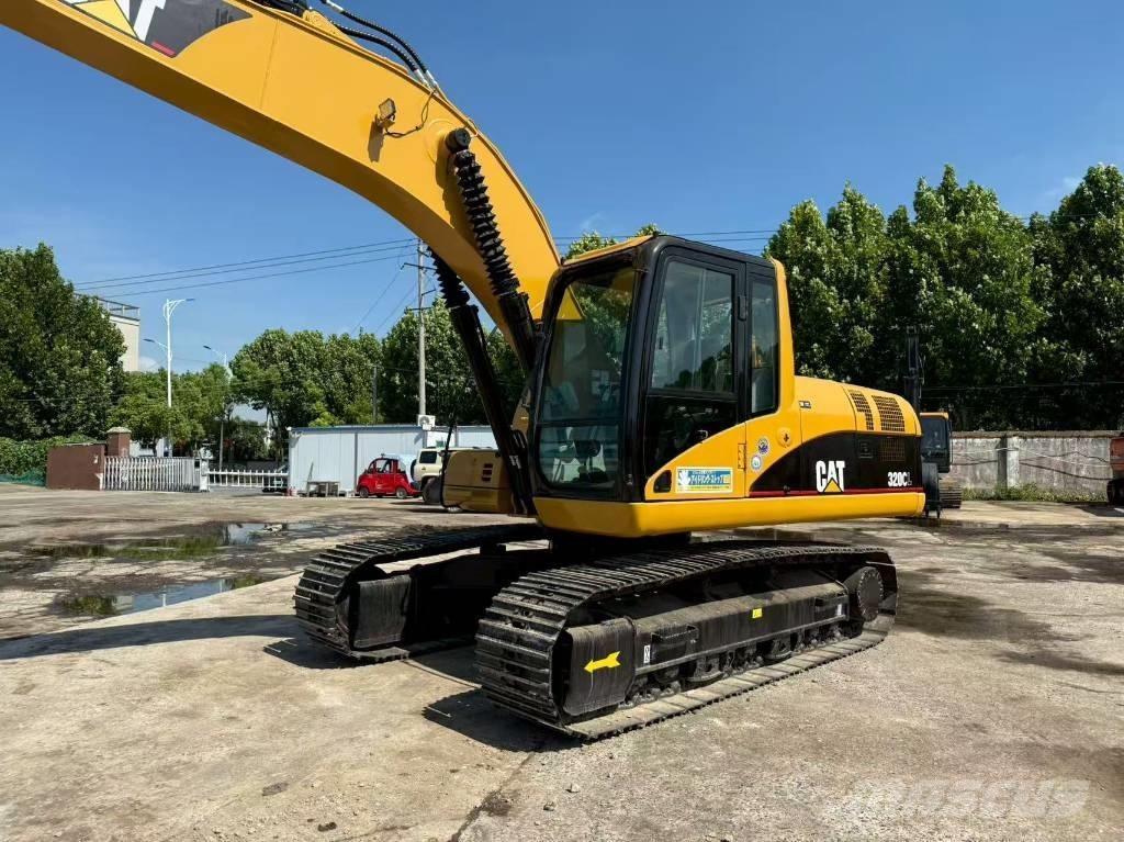 CAT 320 C L Roomikekskavaatorid