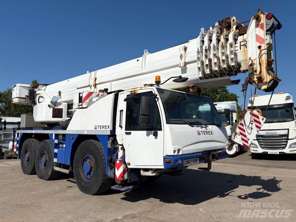 Terex AC 60 Maastikutõstukid