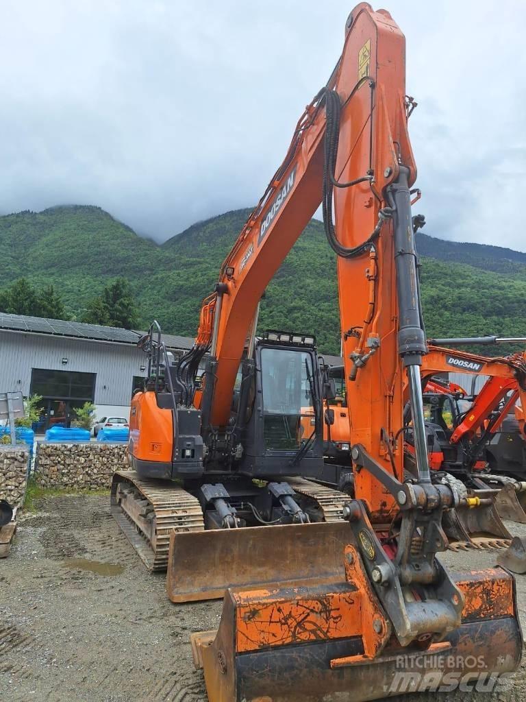 Doosan DX 140 LCR-7 Roomikekskavaatorid