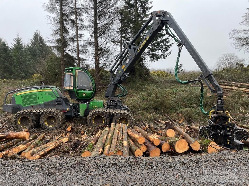 John Deere 1170G 8WD Harvesterid