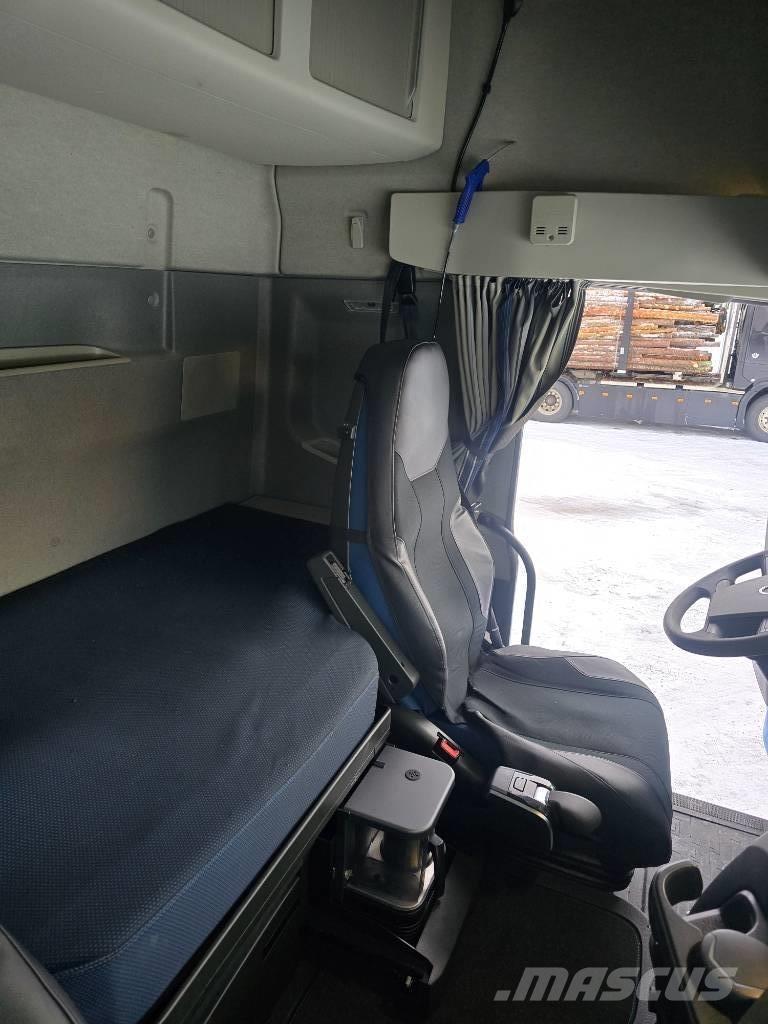 Volvo FH 460 Sadulveokid