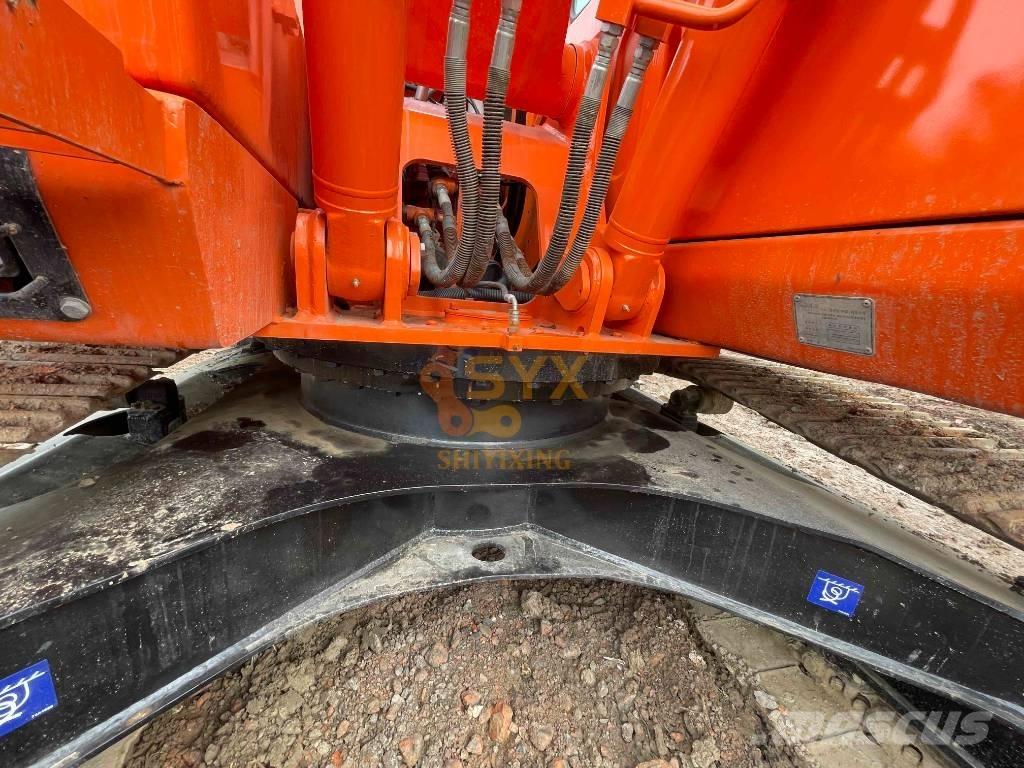 Doosan DH150-7 Roomikekskavaatorid