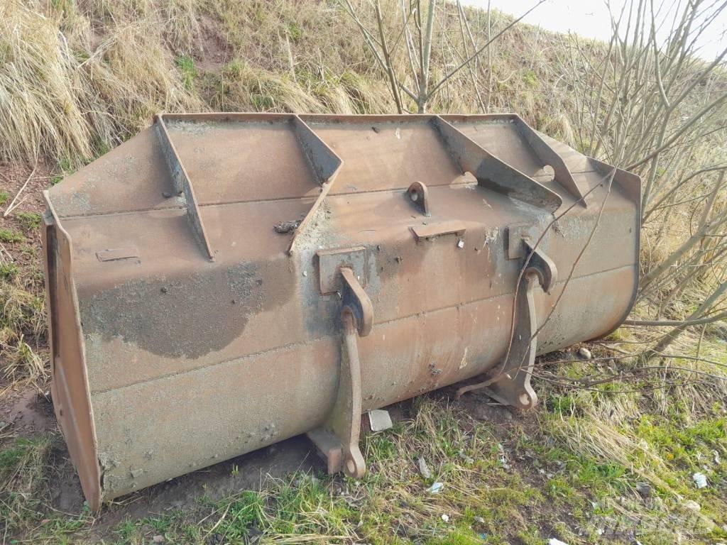 Doosan DL 250 Rataslaadurid