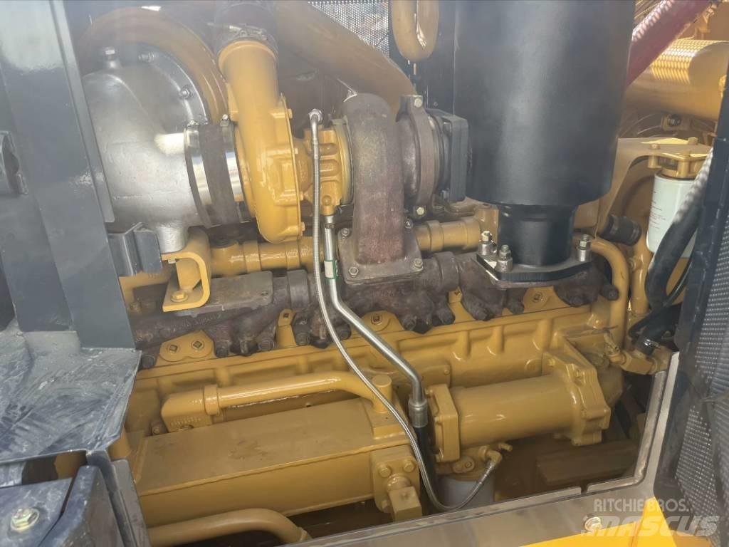 Shantui SD 22 Buldooserid