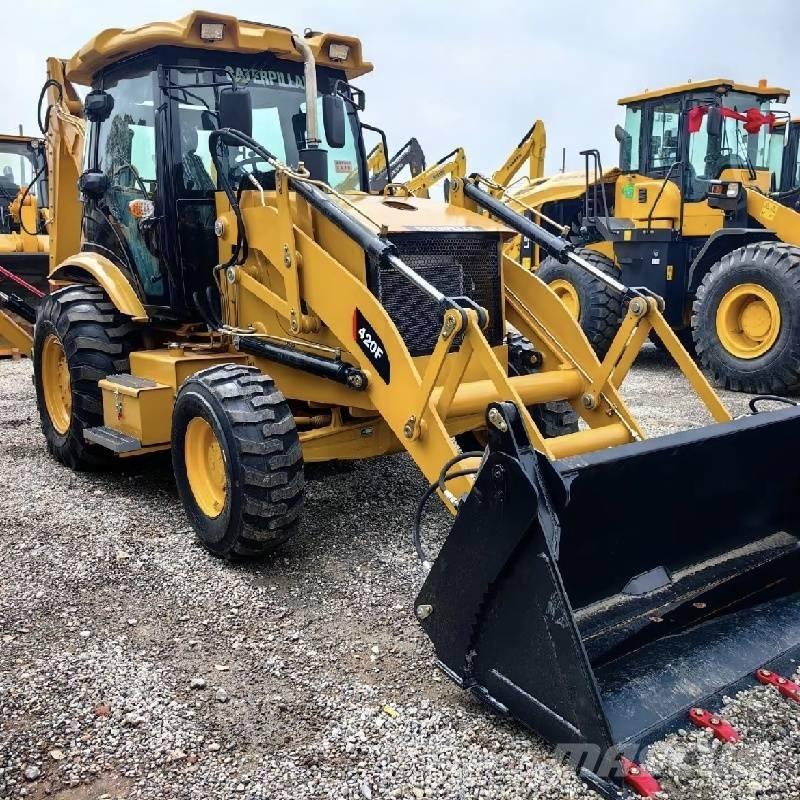 CAT 420 F Ekskavaatorlaadurid