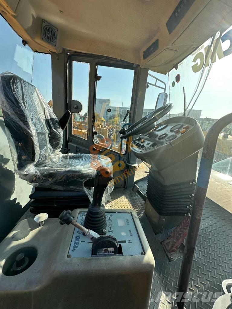 XCMG XS 203 J Ühe trumliga rullid