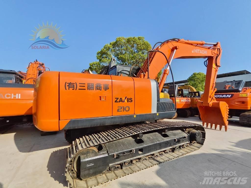Hitachi ZX 210 Roomikekskavaatorid