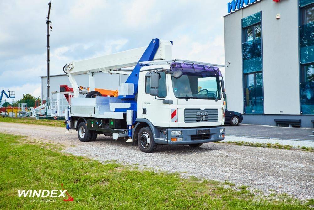 Wumag WT 300 Auto korvtõstukid