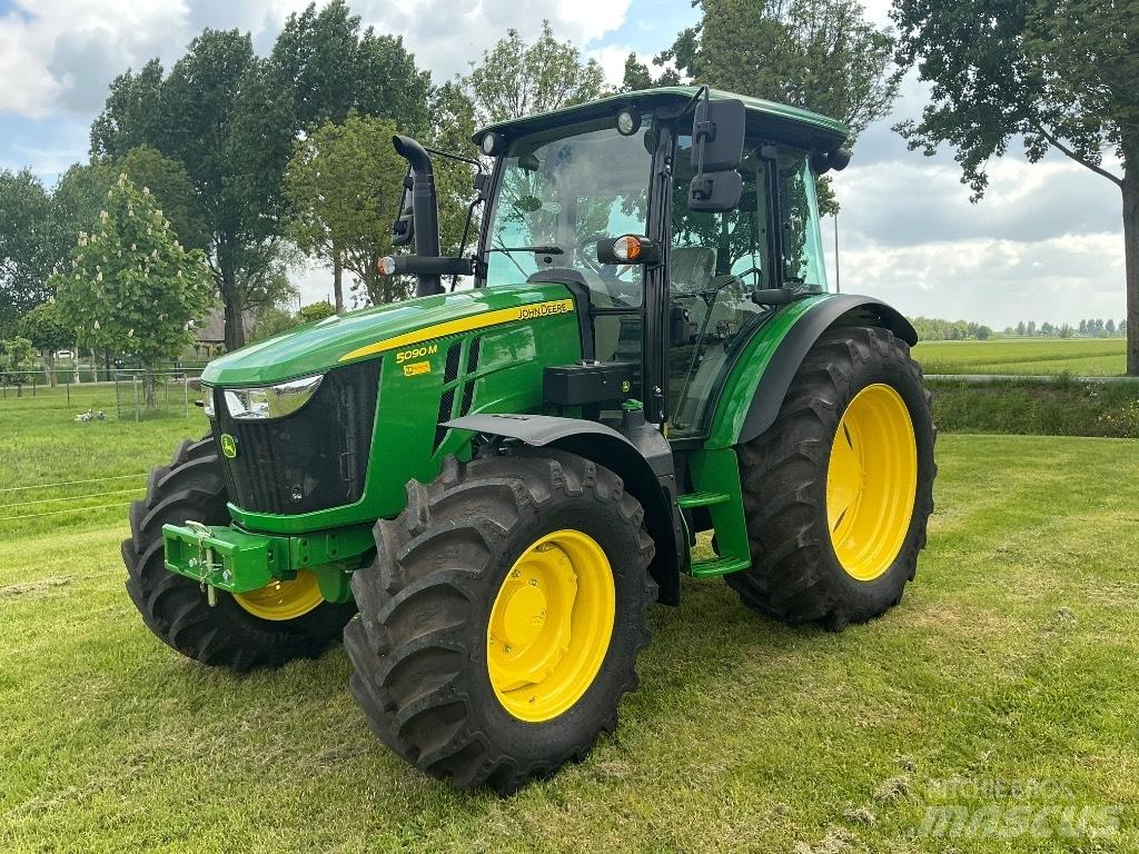 John Deere 5090 M Traktorid