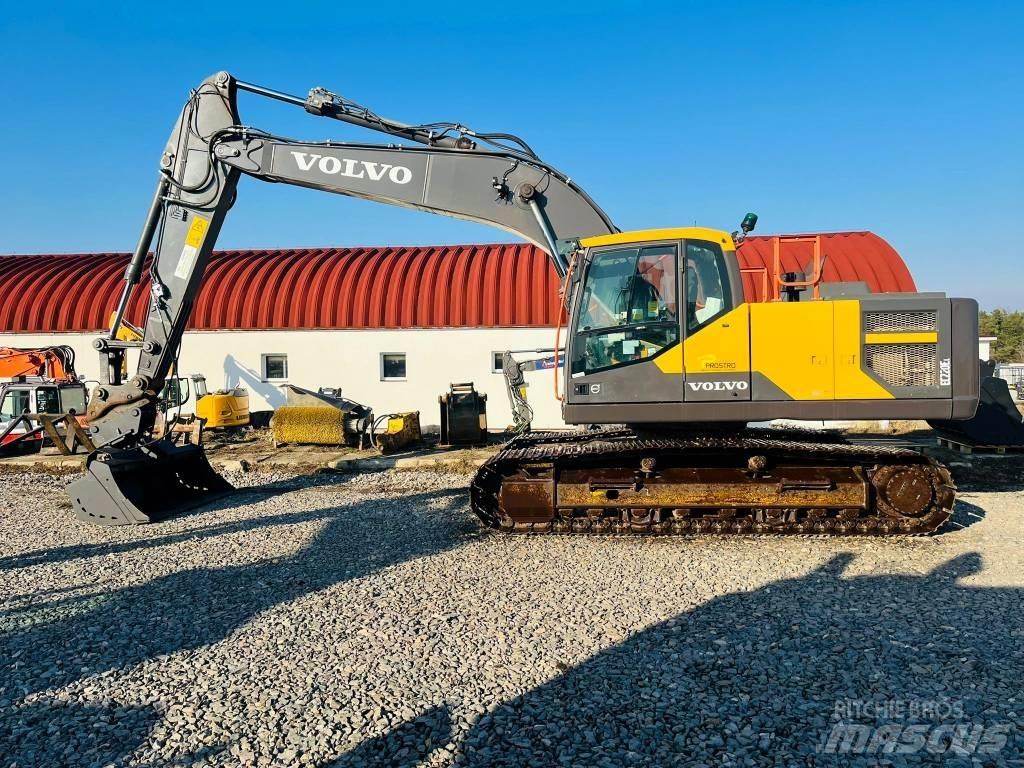 Volvo EC 220 EL Roomikekskavaatorid