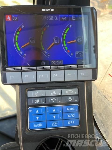 Komatsu PC 210 LC-10 Roomikekskavaatorid