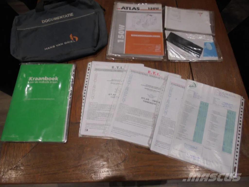 Atlas 150W Ratasekskavaatorid