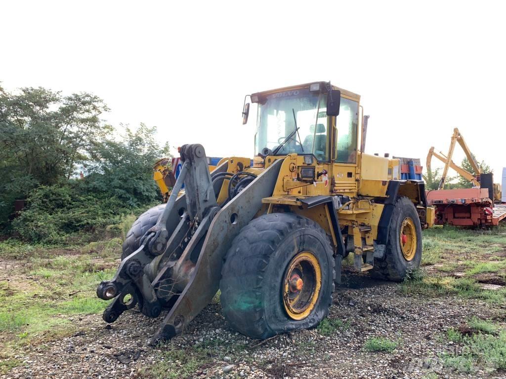 Volvo L 120 C Rataslaadurid