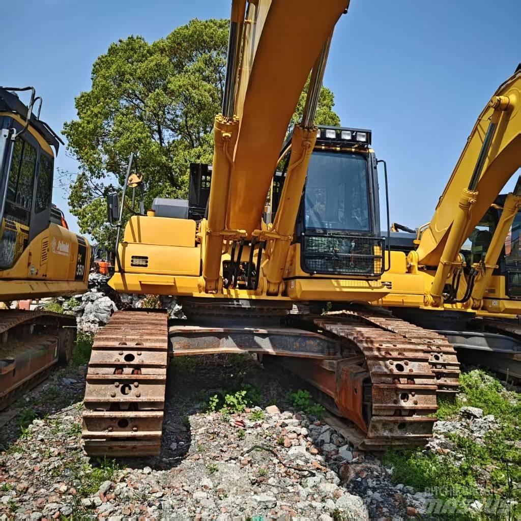 Komatsu PC 450-8 Roomikekskavaatorid