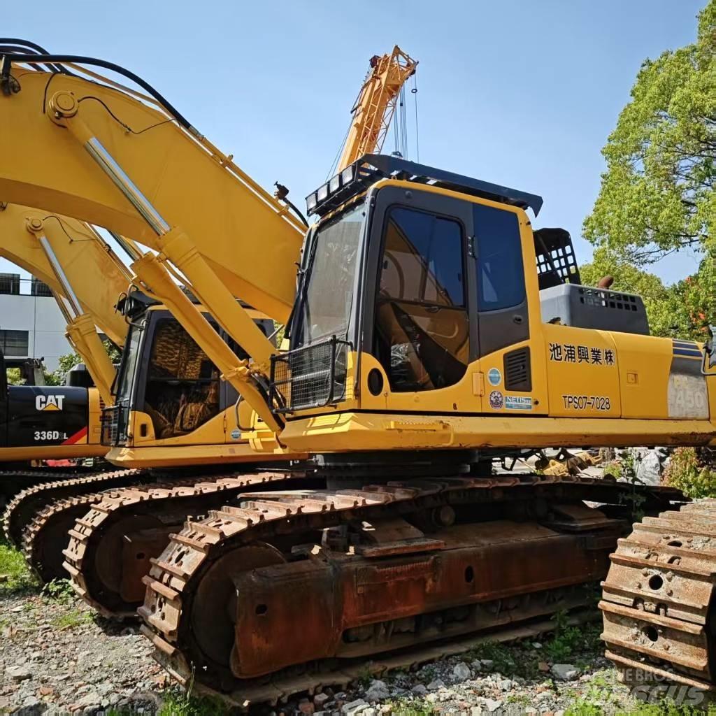 Komatsu PC 450-8 Roomikekskavaatorid