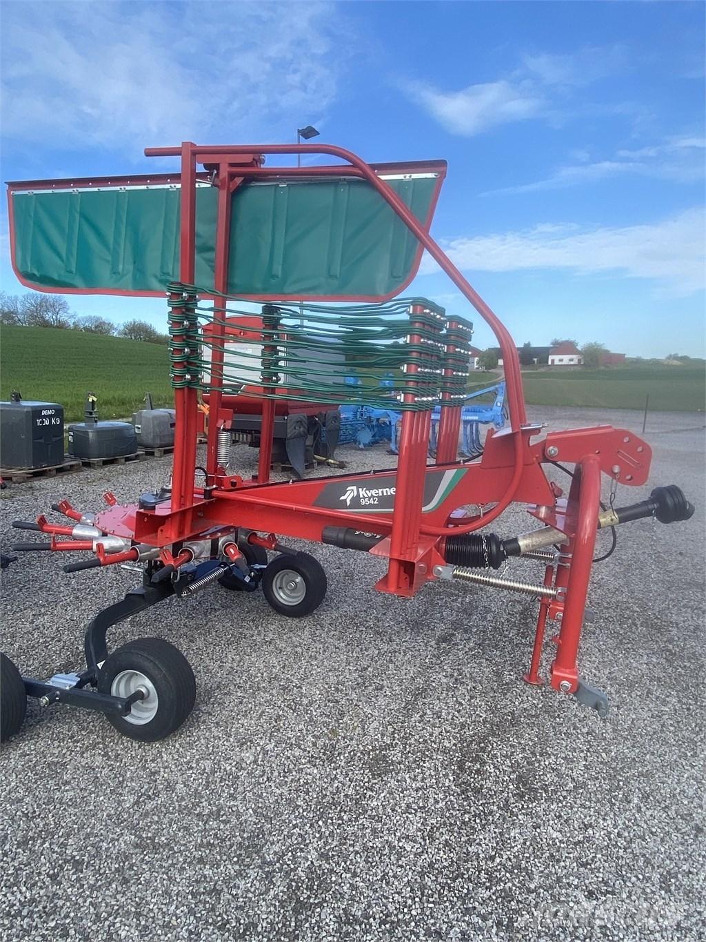Kverneland 9542 Vaalutid