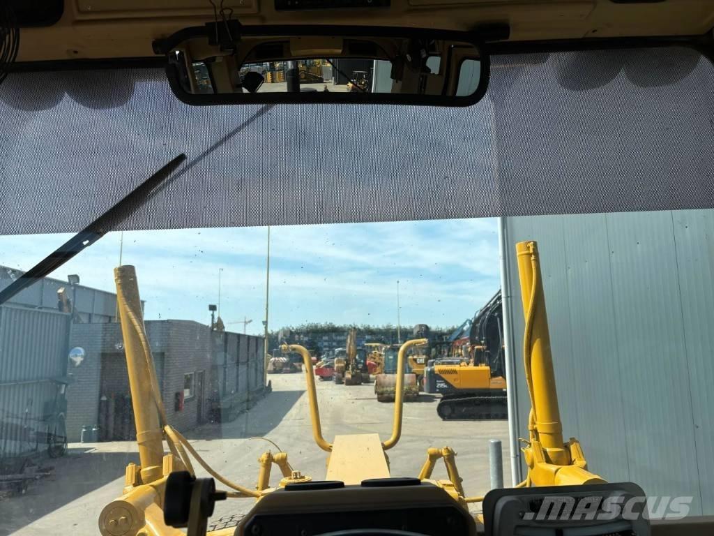 CAT 140H Greiderid