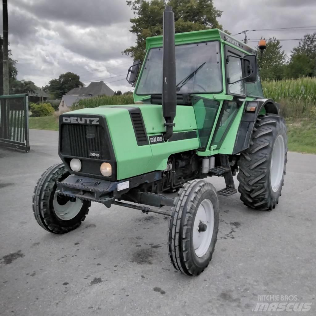 Deutz-Fahr DX85N Traktorid
