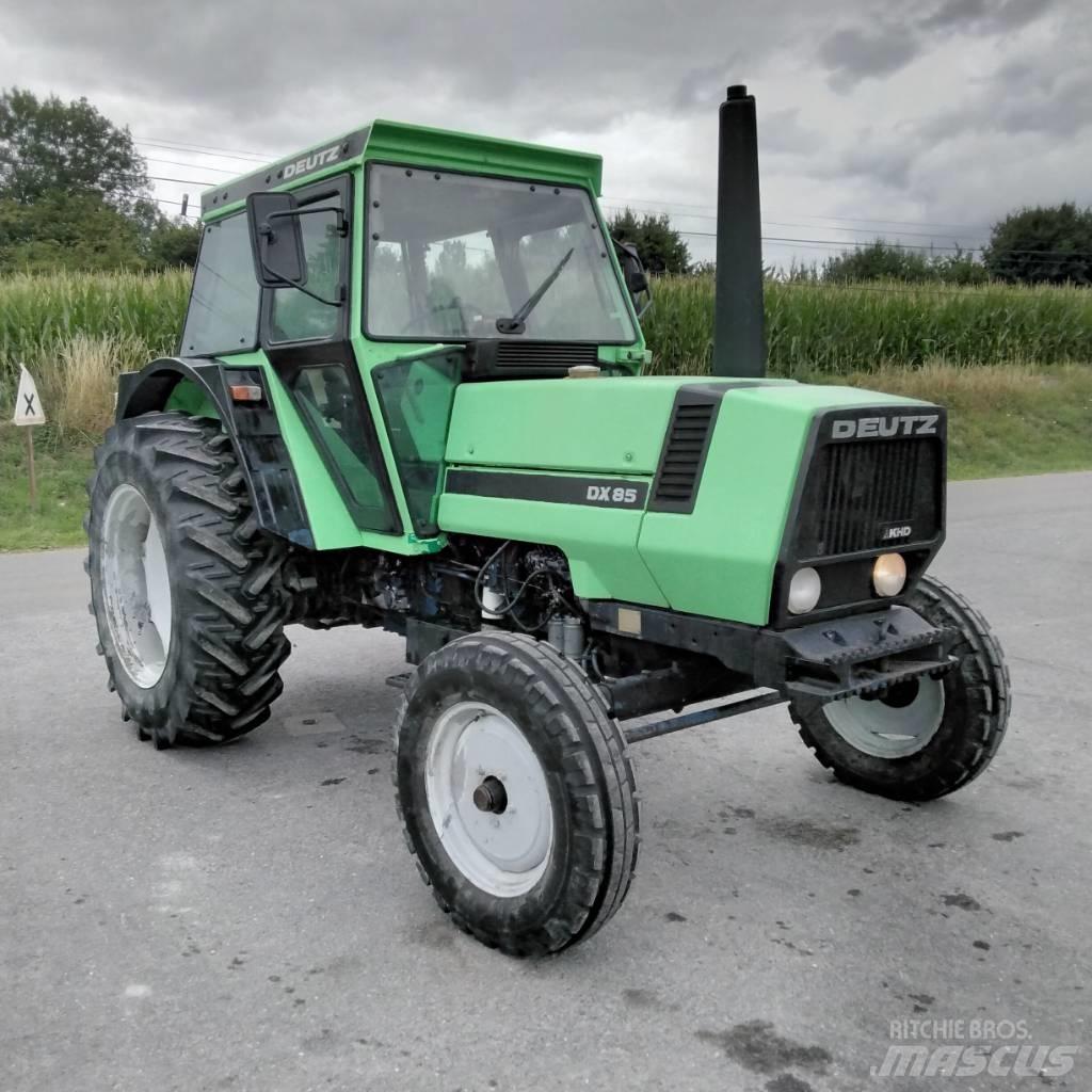 Deutz-Fahr DX85N Traktorid