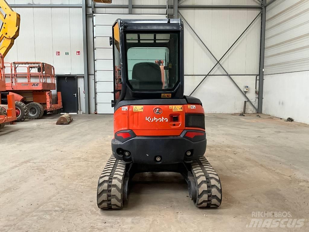 Kubota U 27-4 Miniekskavaatorid < 7 t