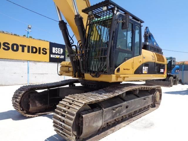CAT 330 D L Roomikekskavaatorid