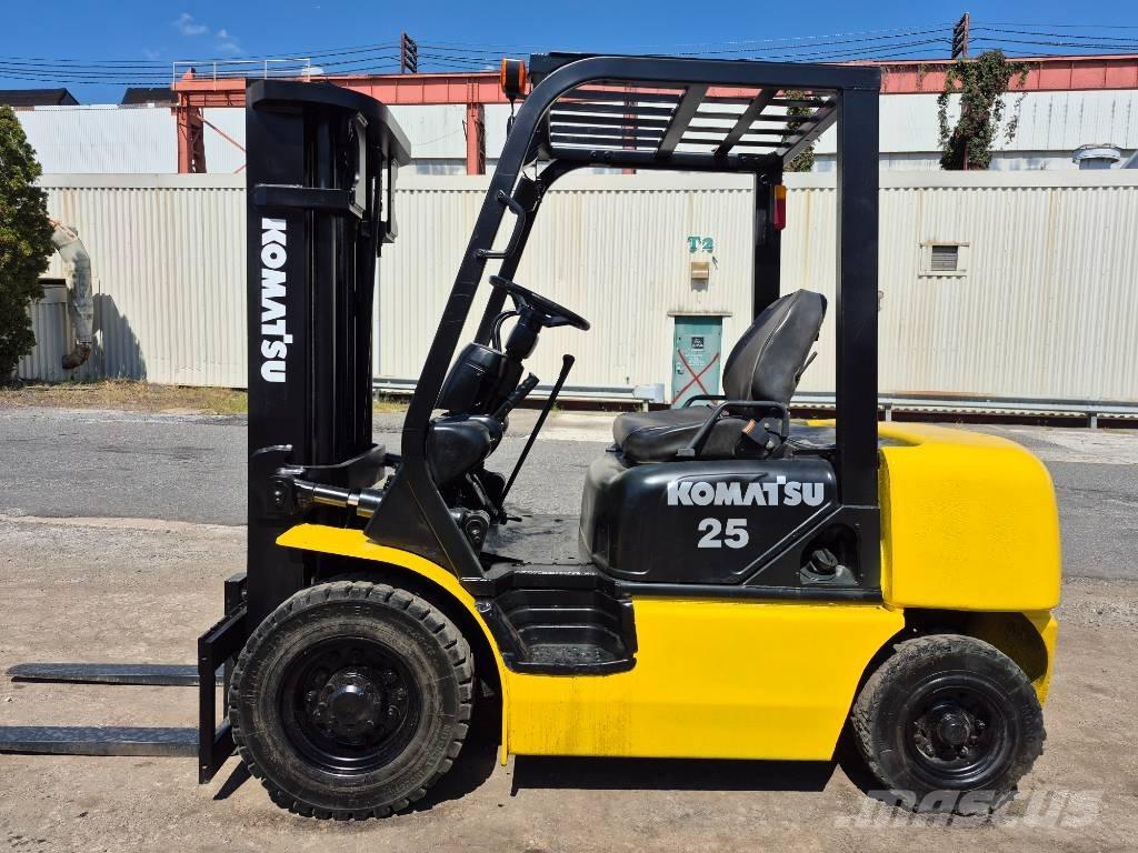 Komatsu FG 25 C-12 Kahveltõstukid - muud