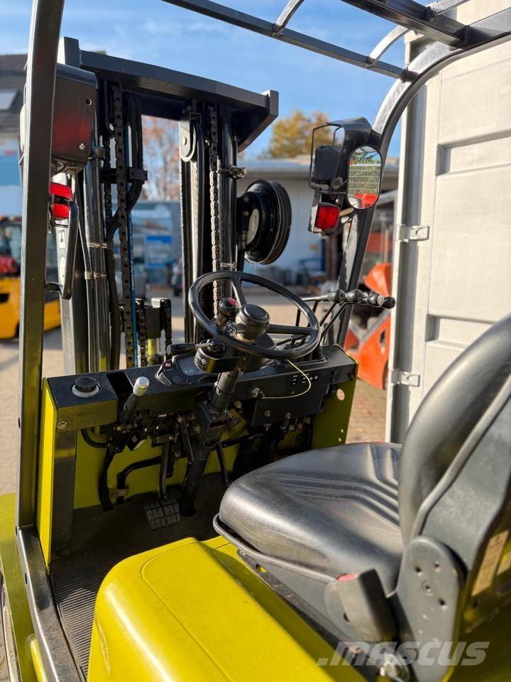 Clark CMP 25 L Gaasitõstukid