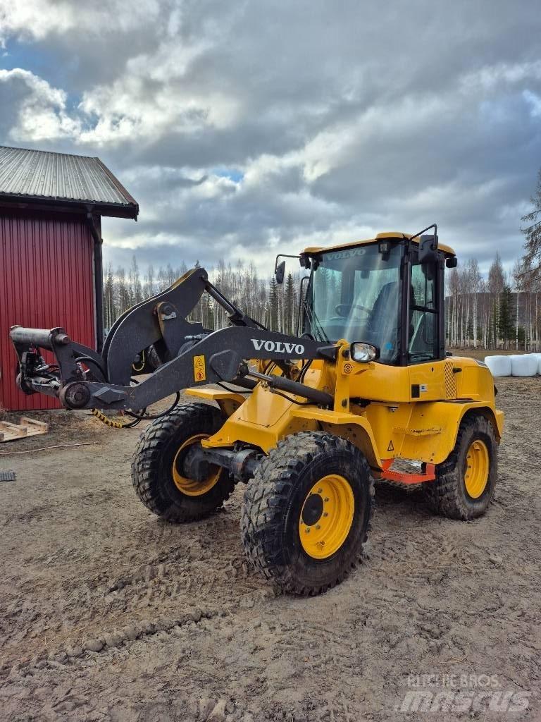 Volvo L 30 G Rataslaadurid